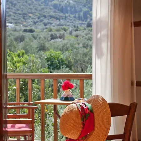 Eleni Del Sol Apartment *