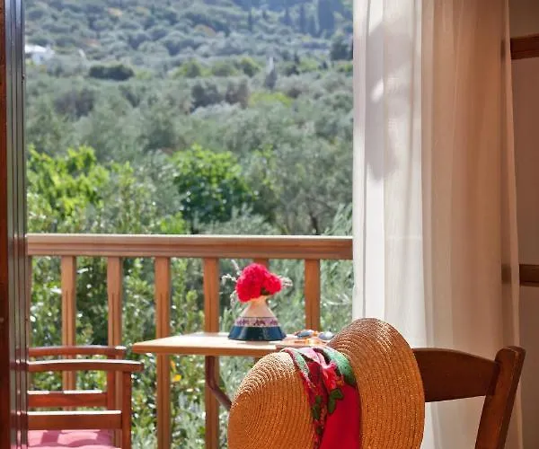 Eleni Del Sol Apartment *